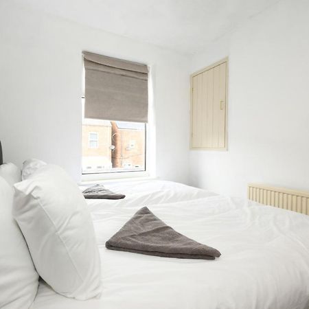 צ'סטרפילד Cottage Style 3 Bedroom House - Close To City Centre & The Peaks מראה חיצוני תמונה
