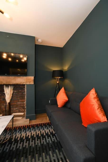 צ'סטרפילד Cottage Style 3 Bedroom House - Close To City Centre & The Peaks מראה חיצוני תמונה