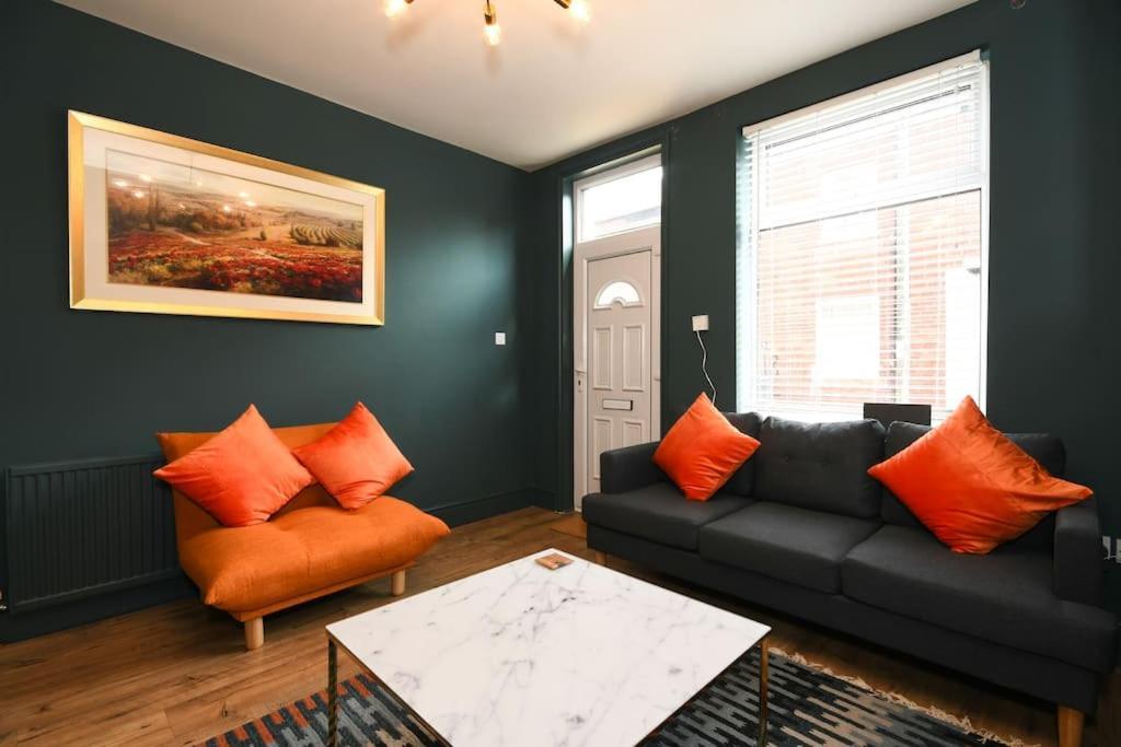 צ'סטרפילד Cottage Style 3 Bedroom House - Close To City Centre & The Peaks מראה חיצוני תמונה